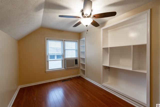 2501 Harrison, Paducah, KY 42001