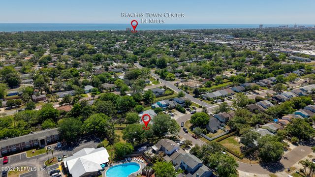 582 AQUATIC Drive, Atlantic Beach, FL 32233
