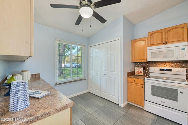 582 AQUATIC Drive, Atlantic Beach, FL 32233