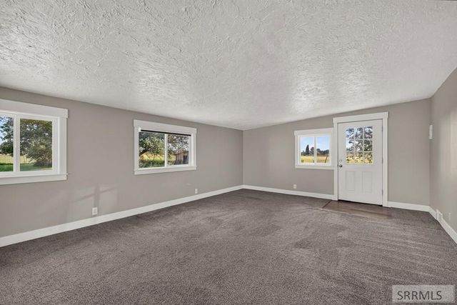 3632 E Menan-Lorenzo Hwy, Menan, ID 83434