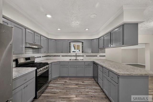 3632 E Menan-Lorenzo Hwy, Menan, ID 83434