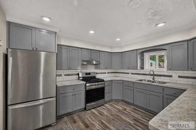 3632 E Menan-Lorenzo Hwy, Menan, ID 83434
