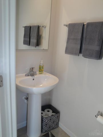 27 Locustwood Court, Pierce Twp, OH 45102