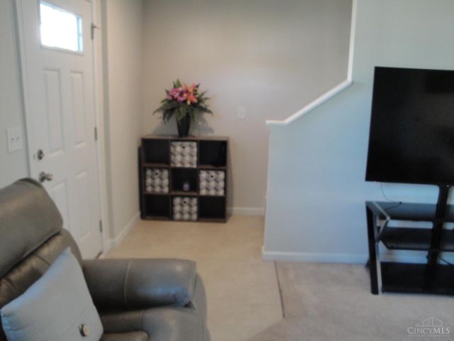 27 Locustwood Court, Pierce Twp, OH 45102