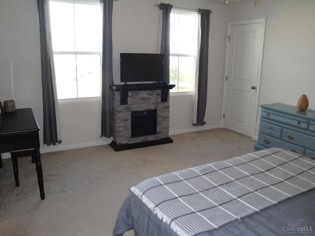 27 Locustwood Court, Pierce Twp, OH 45102