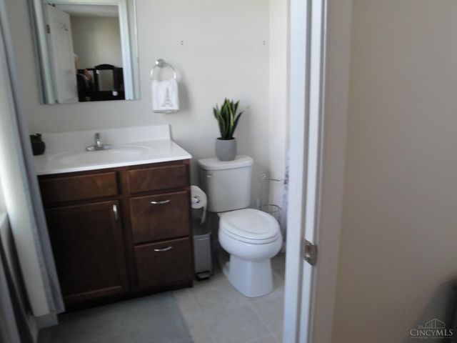 27 Locustwood Court, Pierce Twp, OH 45102