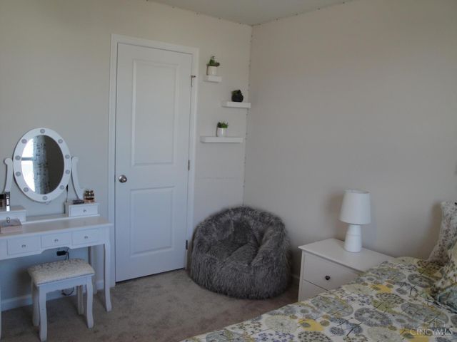 27 Locustwood Court, Pierce Twp, OH 45102