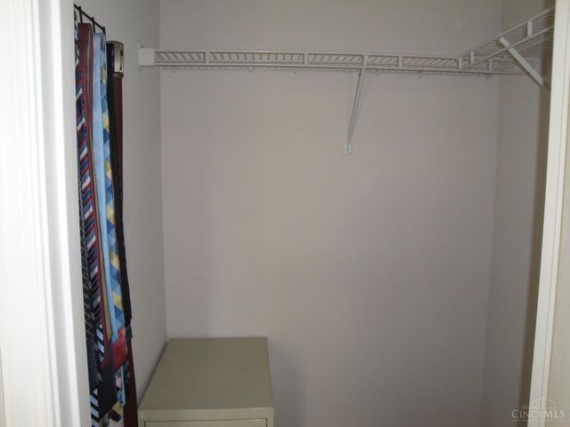 27 Locustwood Court, Pierce Twp, OH 45102