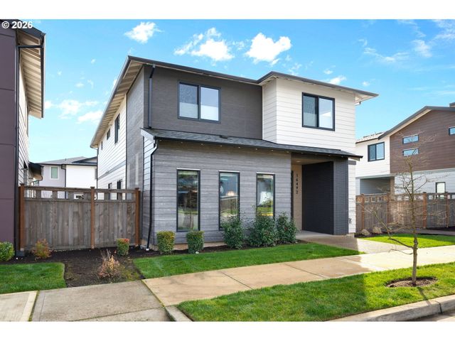 16492 Se SILVER CREEK FALLS Dr, Happy Valley, OR 97086