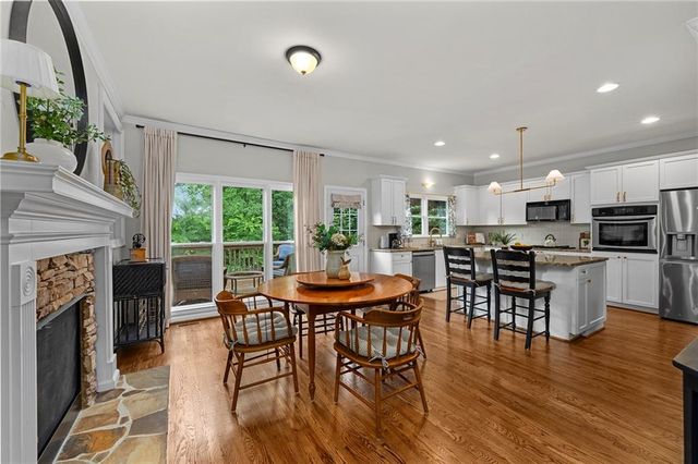 302 Mill Ridge, Canton, GA 30114