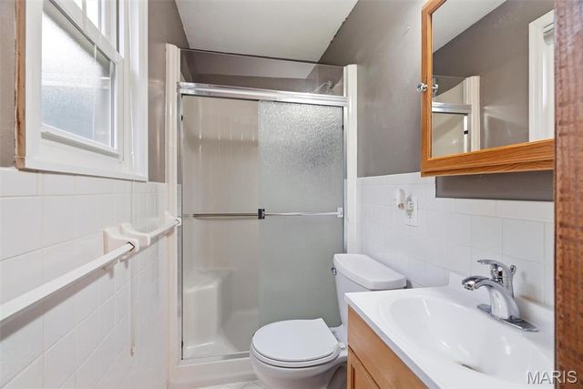 1712 Sparrow Point Lane, Fenton, MO 63026