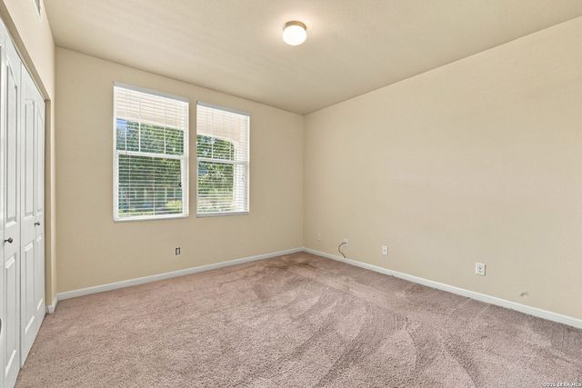323 Rachel St, San Marcos, TX 78666