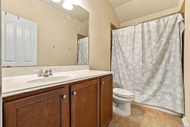 323 Rachel St, San Marcos, TX 78666