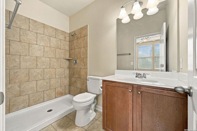 323 Rachel St, San Marcos, TX 78666