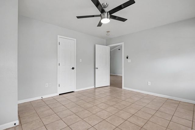 11916 KRESTRIDGE DR, Little Rock, AR 72103