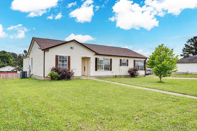 11916 KRESTRIDGE DR, Little Rock, AR 72103
