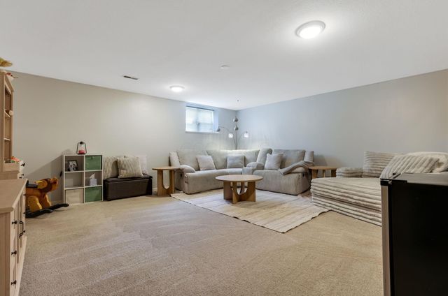 221 Preswicke Mill, Blacklick, OH 43004