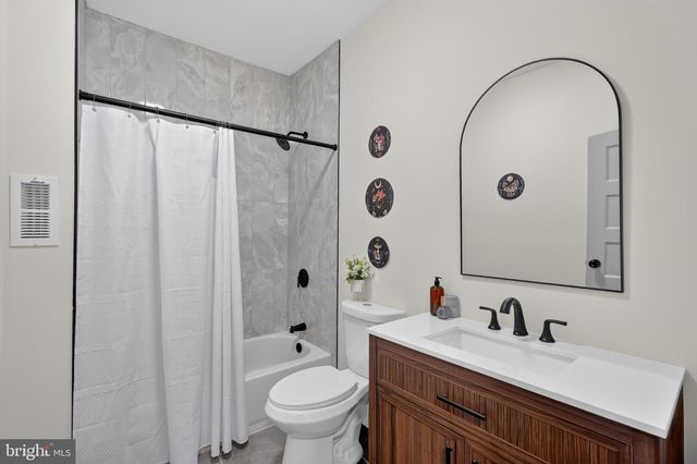 28 S 50TH ST, Philadelphia, PA 19139