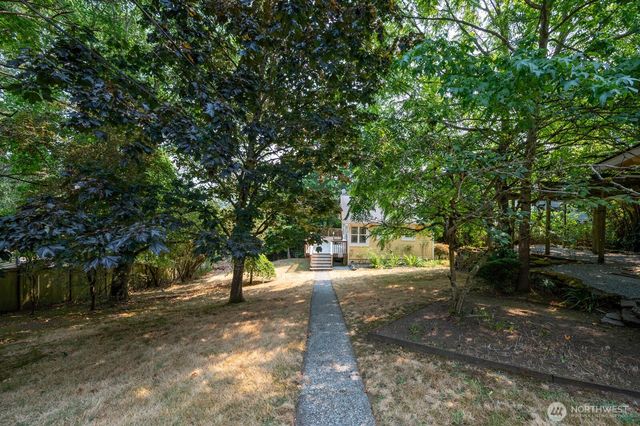 10440 20th Avenue S, Seattle, WA 98168