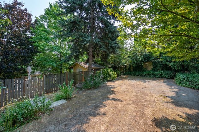 10440 20th Avenue S, Seattle, WA 98168