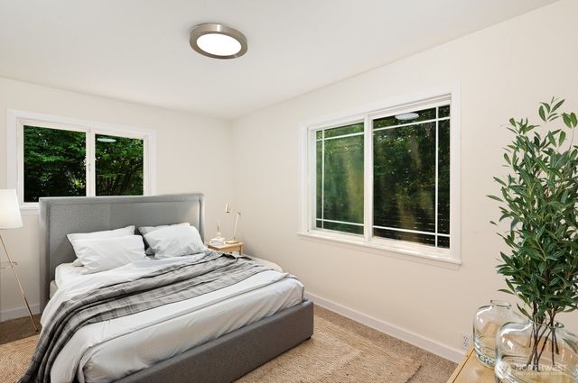 10440 20th Avenue S, Seattle, WA 98168