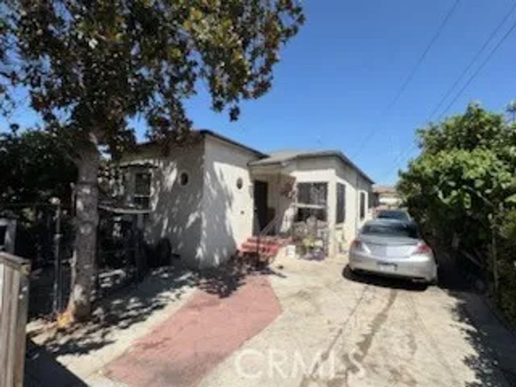 2737 winter st, East Los Angeles, CA 90033