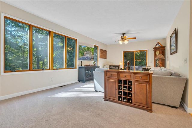 109 Creeden DR, Moneta, VA 24121