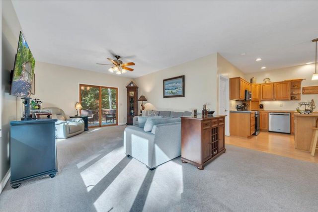 109 Creeden DR, Moneta, VA 24121
