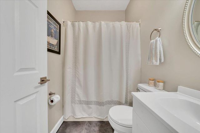 109 Creeden DR, Moneta, VA 24121