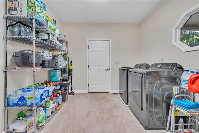 109 Creeden DR, Moneta, VA 24121
