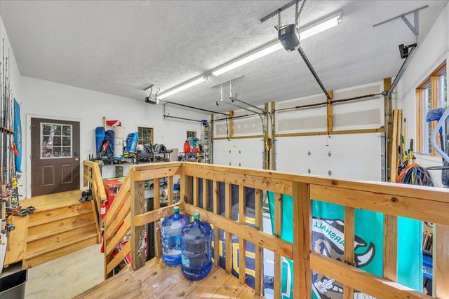 109 Creeden DR, Moneta, VA 24121
