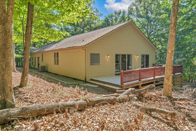 109 Creeden DR, Moneta, VA 24121