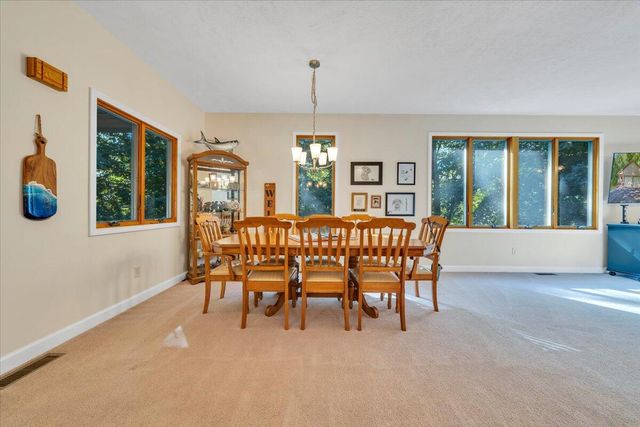 109 Creeden DR, Moneta, VA 24121