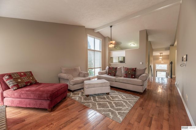 3374 S 133rd Street, Omaha, NE 68144