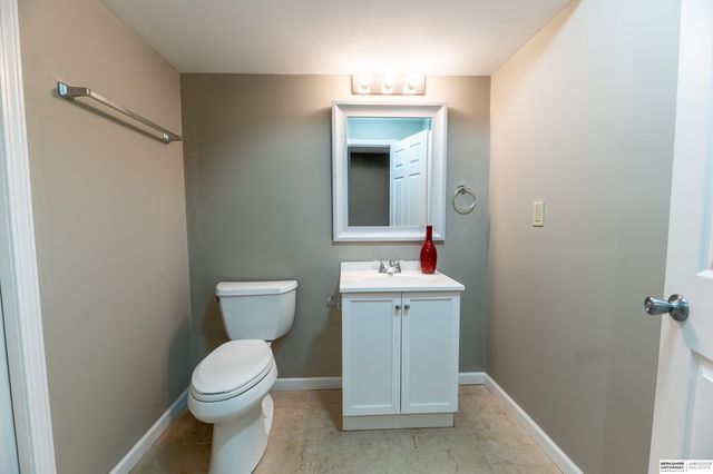 3374 S 133rd Street, Omaha, NE 68144