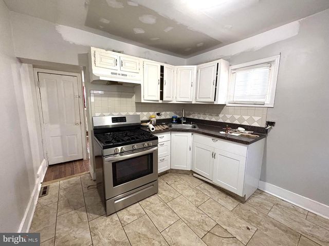 2069 E BIRCH ST, Philadelphia, PA 19134