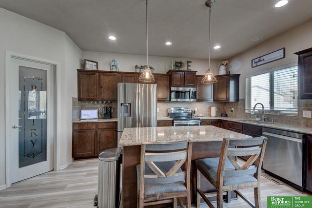 10017 S 203rd Street, Gretna, NE 68028