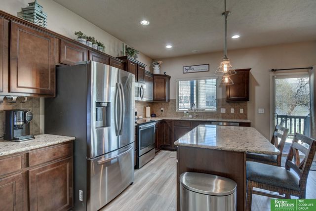 10017 S 203rd Street, Gretna, NE 68028
