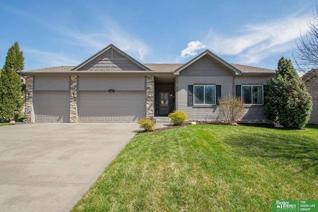 10017 S 203rd Street, Gretna, NE 68028