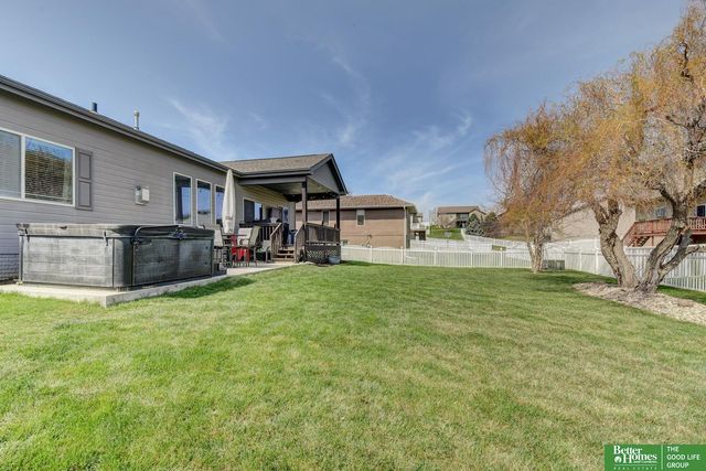 10017 S 203rd Street, Gretna, NE 68028