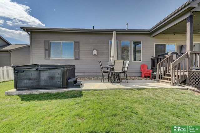 10017 S 203rd Street, Gretna, NE 68028