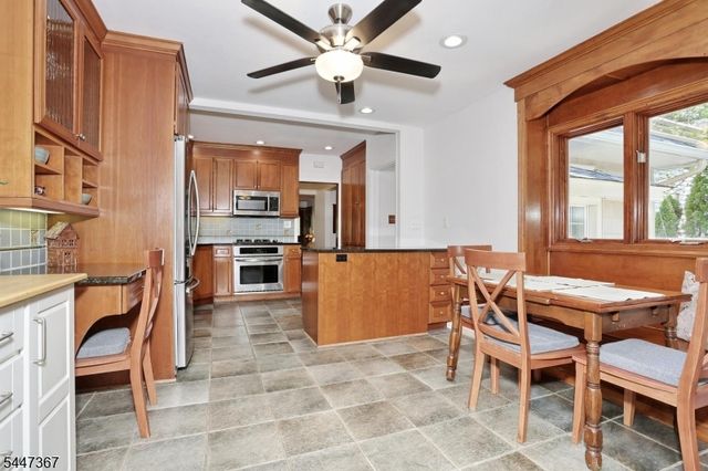 14 Sterling Pl, Glen Rock Boro, NJ 07452