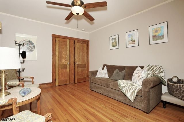 14 Sterling Pl, Glen Rock Boro, NJ 07452
