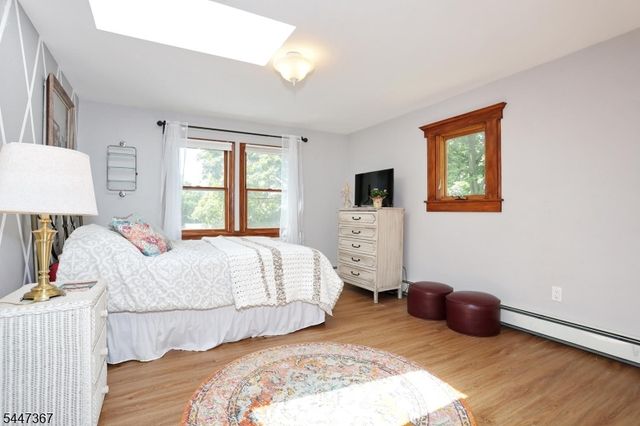 14 Sterling Pl, Glen Rock Boro, NJ 07452