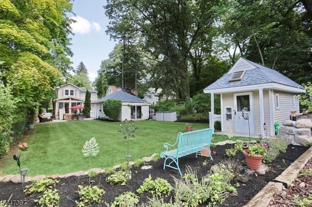 14 Sterling Pl, Glen Rock Boro, NJ 07452