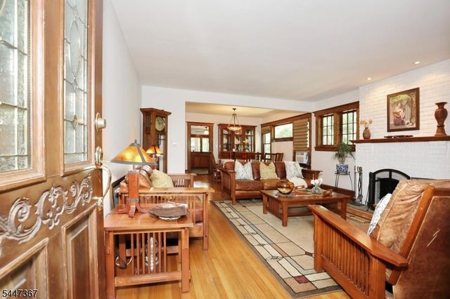 14 Sterling Pl, Glen Rock Boro, NJ 07452