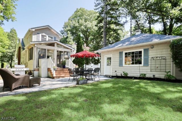 14 Sterling Pl, Glen Rock Boro, NJ 07452