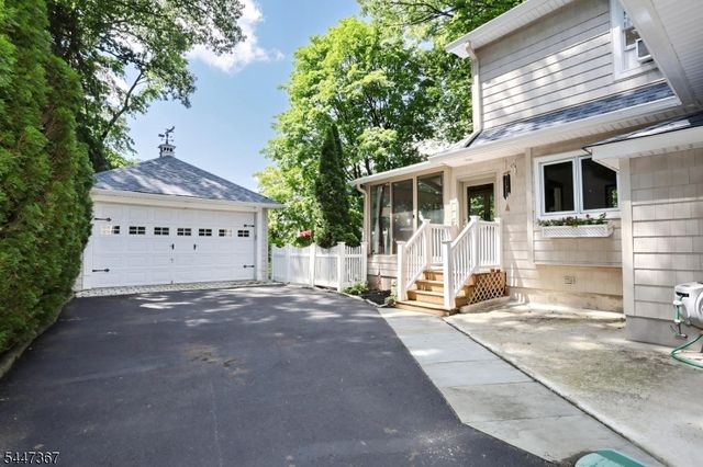 14 Sterling Pl, Glen Rock Boro, NJ 07452