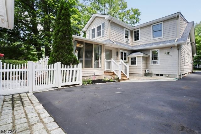 14 Sterling Pl, Glen Rock Boro, NJ 07452