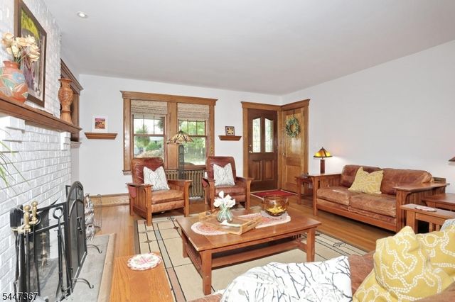 14 Sterling Pl, Glen Rock Boro, NJ 07452